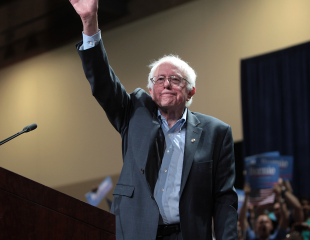 Bernie-2BSanders-2Bwaving