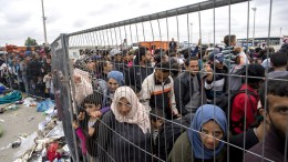 syria-refugee-hungary-000-dv2124387