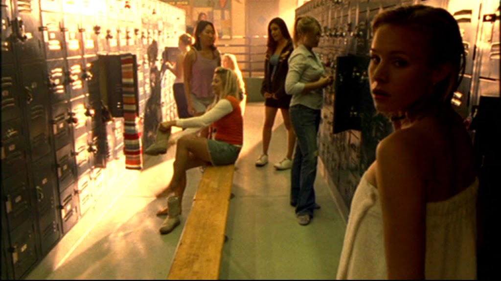 veronica-locker-room